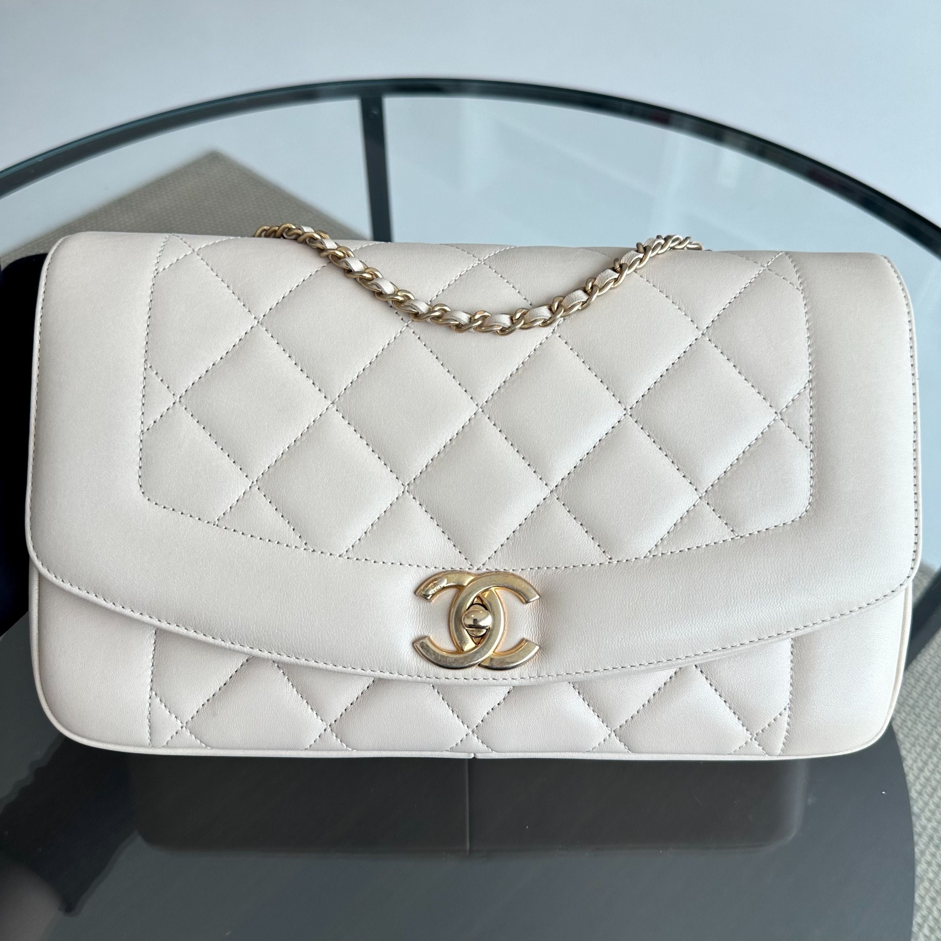 *Modern Reissue 2015* Chanel Diana Jumbo 28CM Quilted Lambskin Beige GHW No 20 - Luxury Evermore