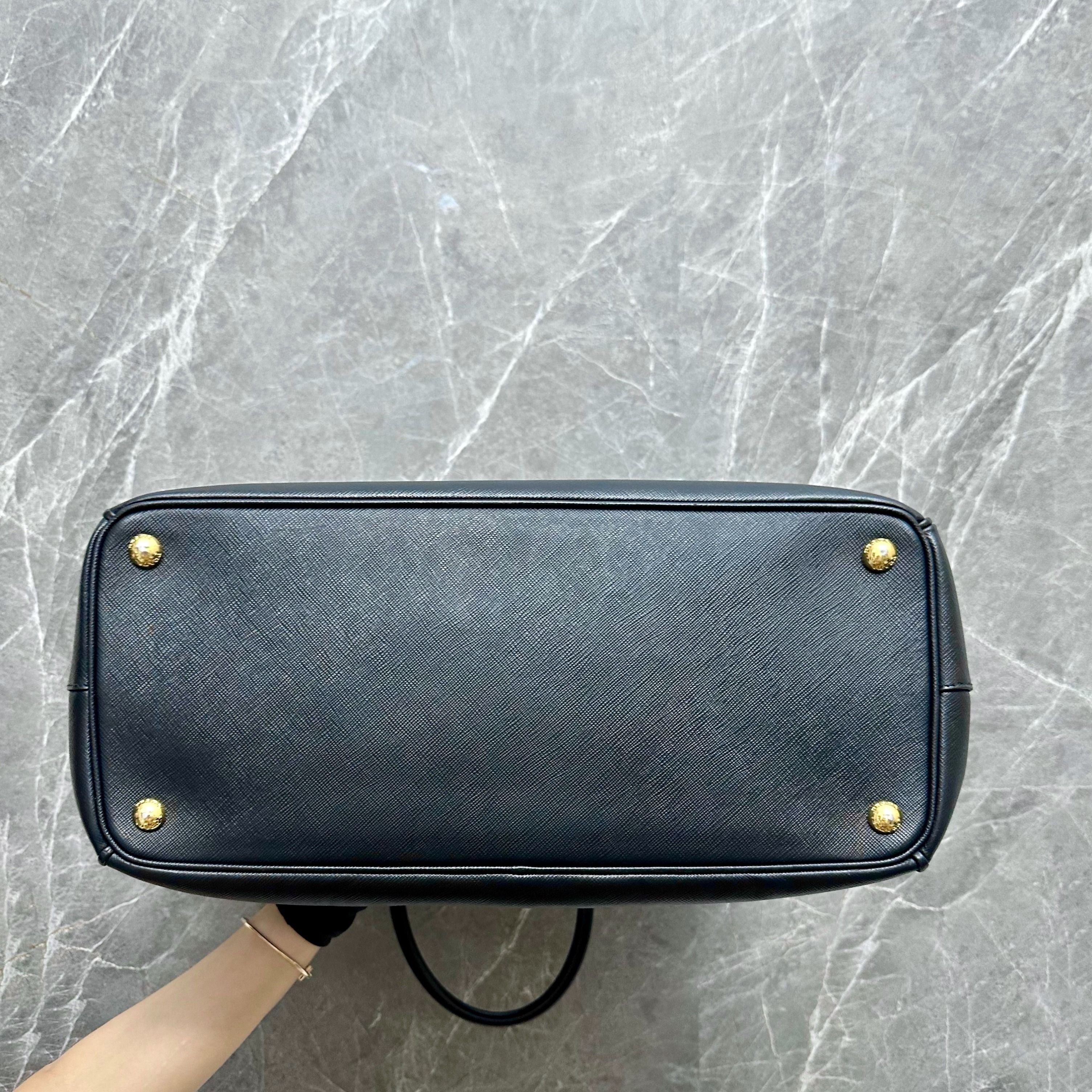 Prada Saffiano Medium Black - Luxury Evermore