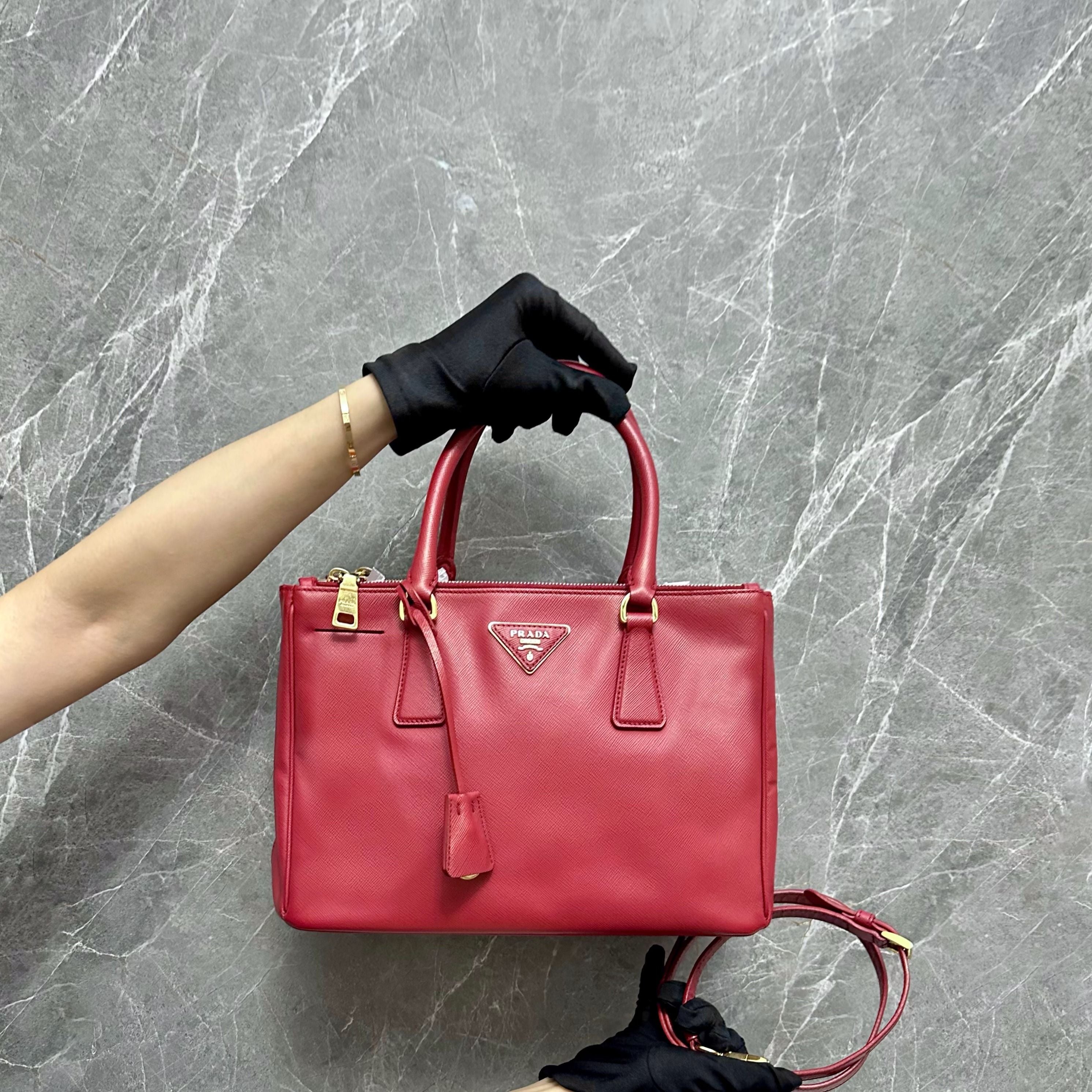 Prada Saffiano Small Red - Luxury Evermore