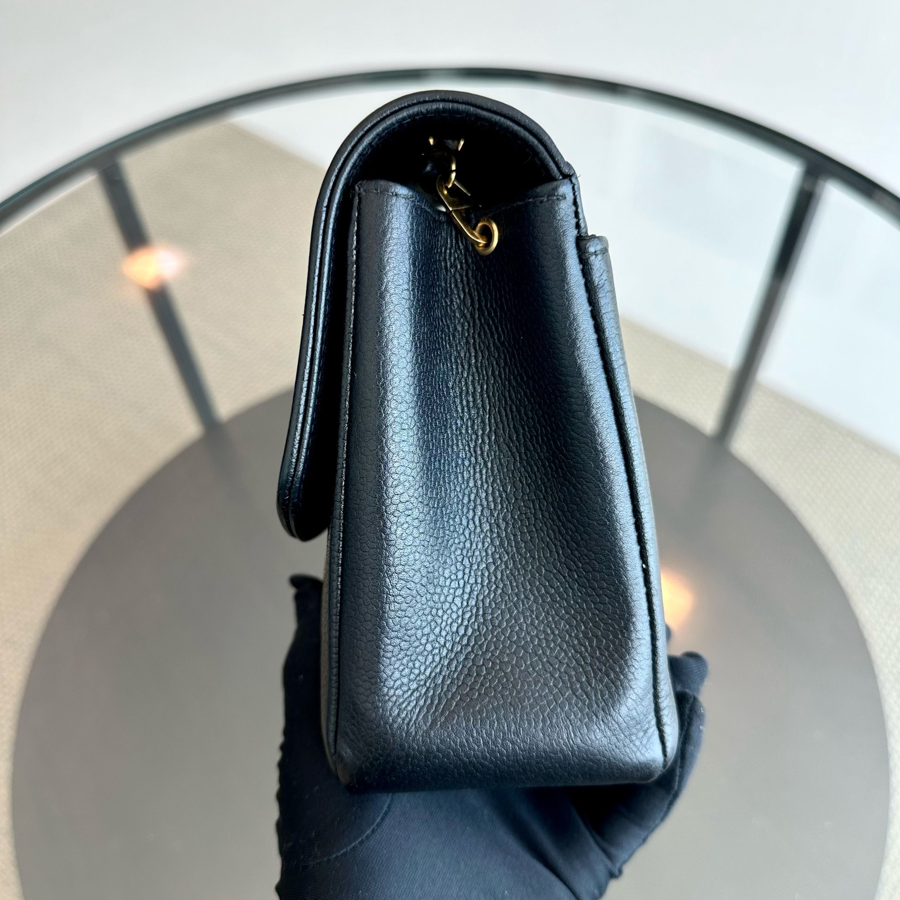 *Rare* Chanel Caviar Diana Medium Calfskin 24K Vintage GHW No 4 - Luxury Evermore