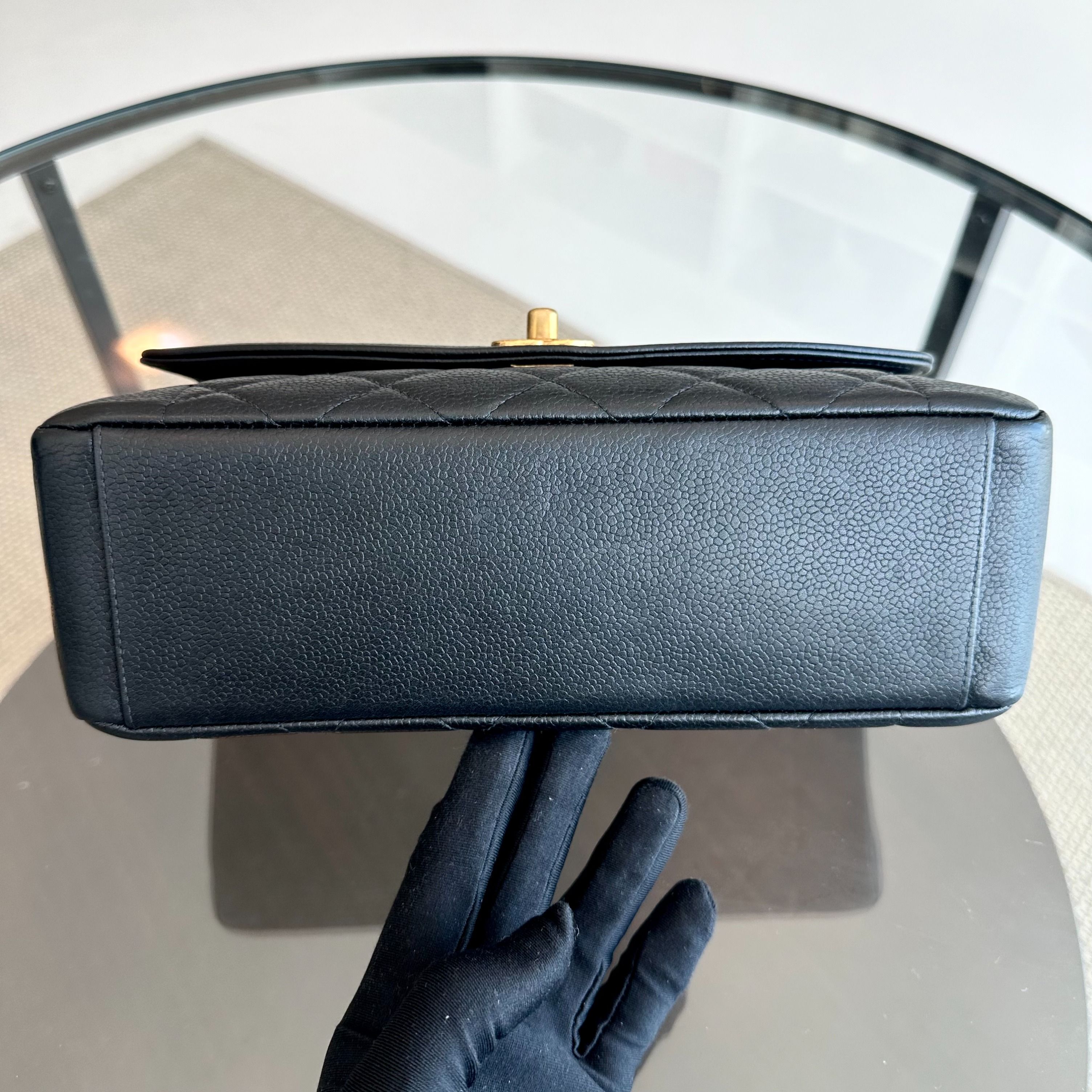 *Rare* Chanel Caviar Diana Medium Calfskin 24K Vintage GHW No 4 - Luxury Evermore