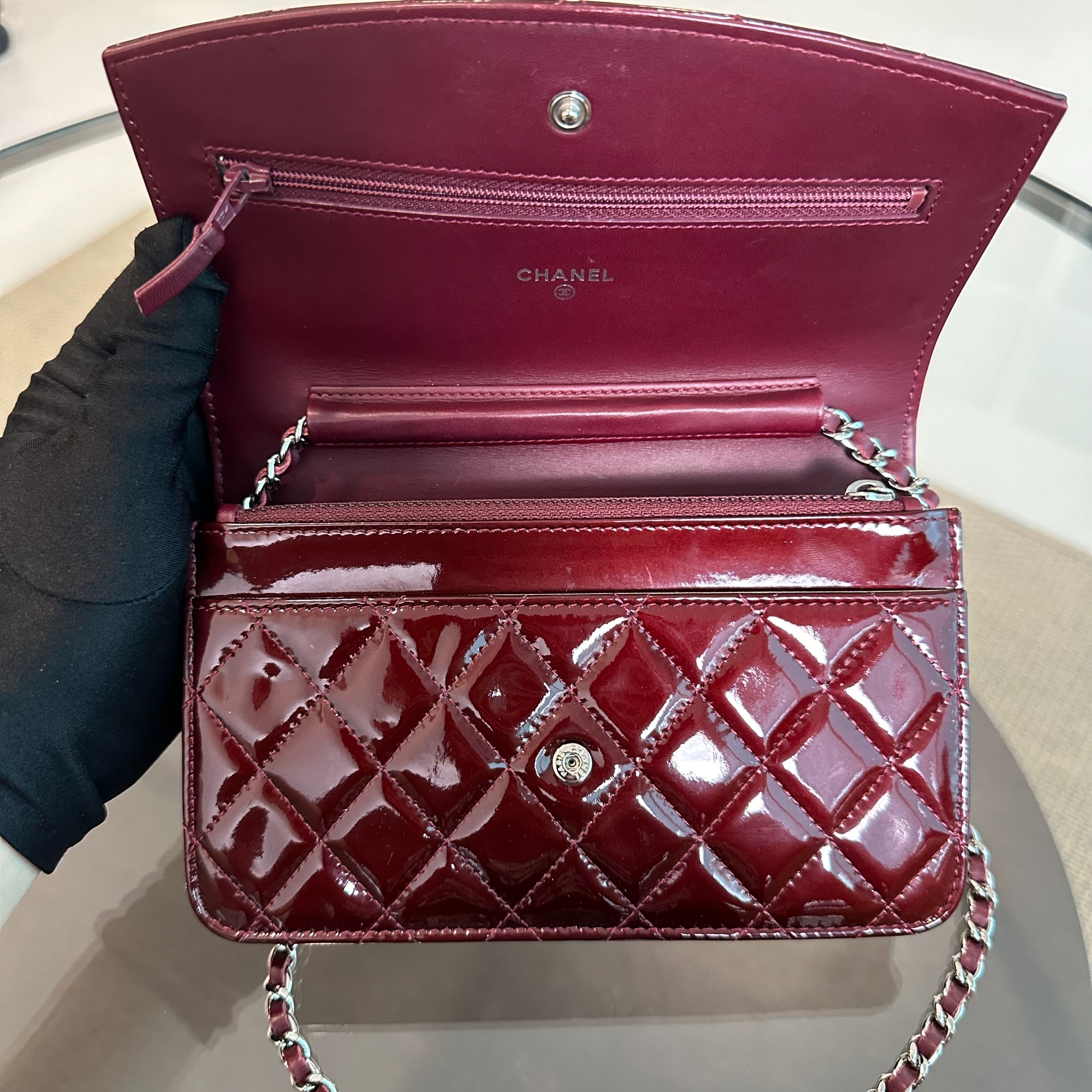 *Receipt* Chanel WOC Wallet On Chain Plum Patent Leather SHW No 18 - Luxury Evermore