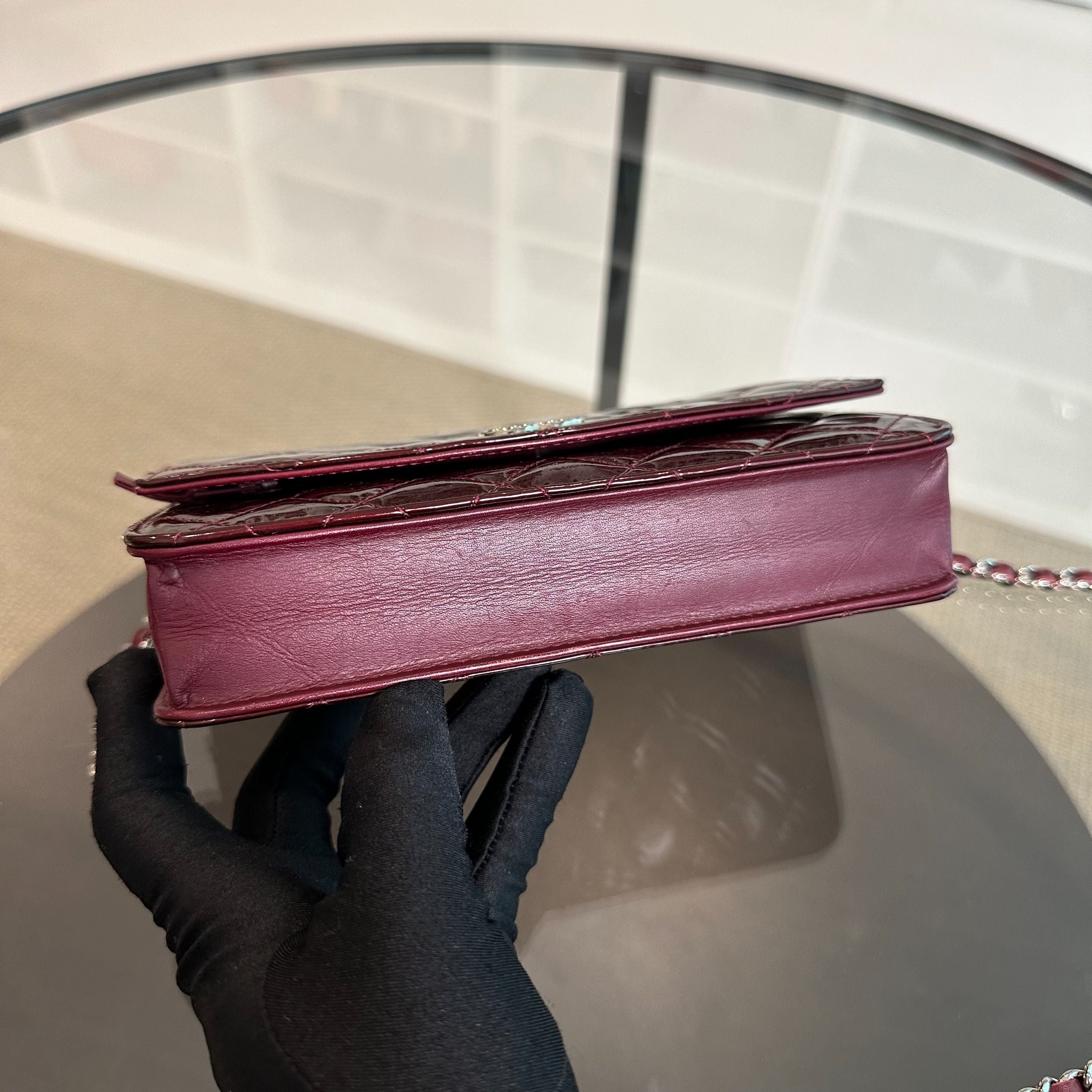 *Receipt* Chanel WOC Wallet On Chain Plum Patent Leather SHW No 18 - Luxury Evermore