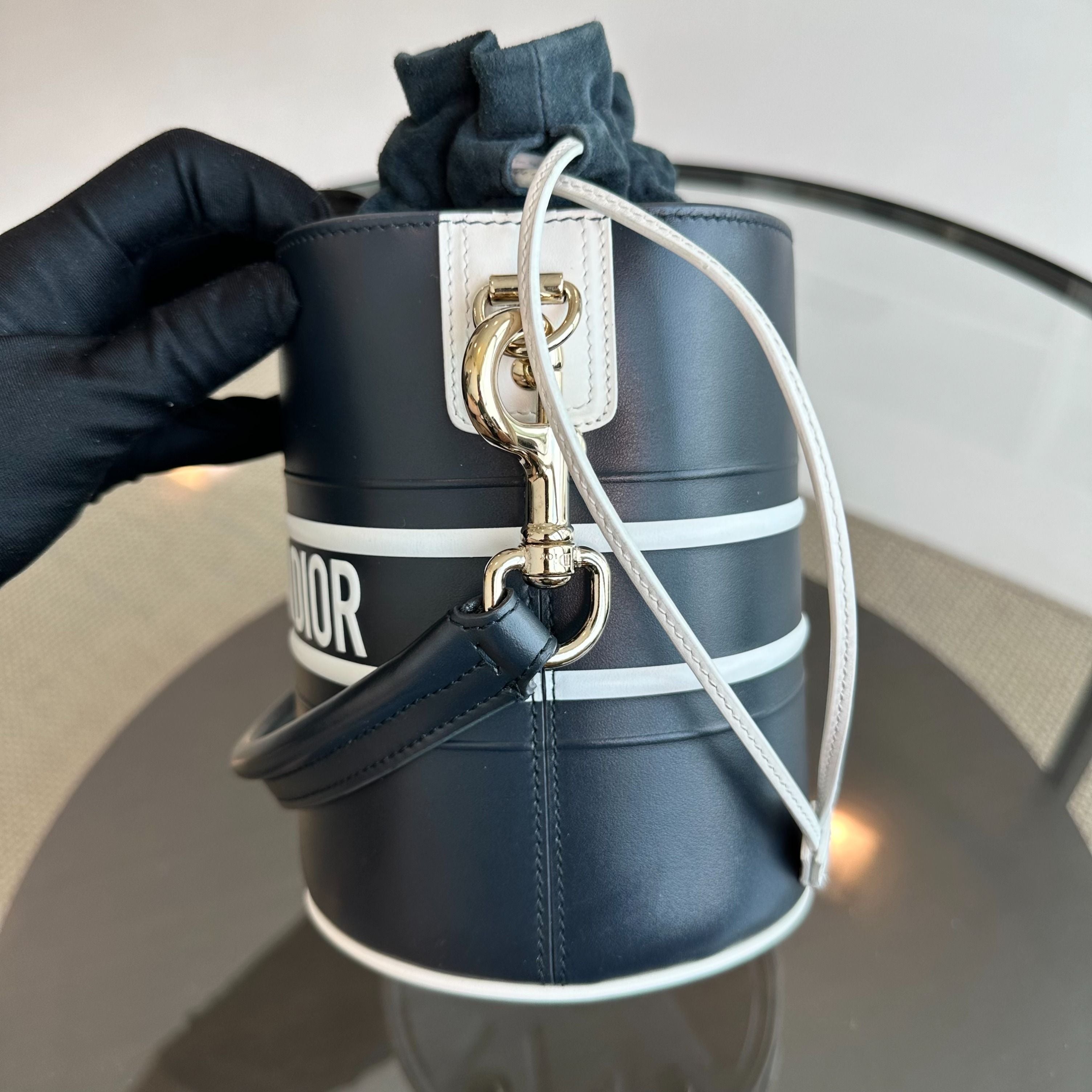 *Receipt* Dior Vibe Seau 2-Way Black White Bucket Bag - Luxury Evermore