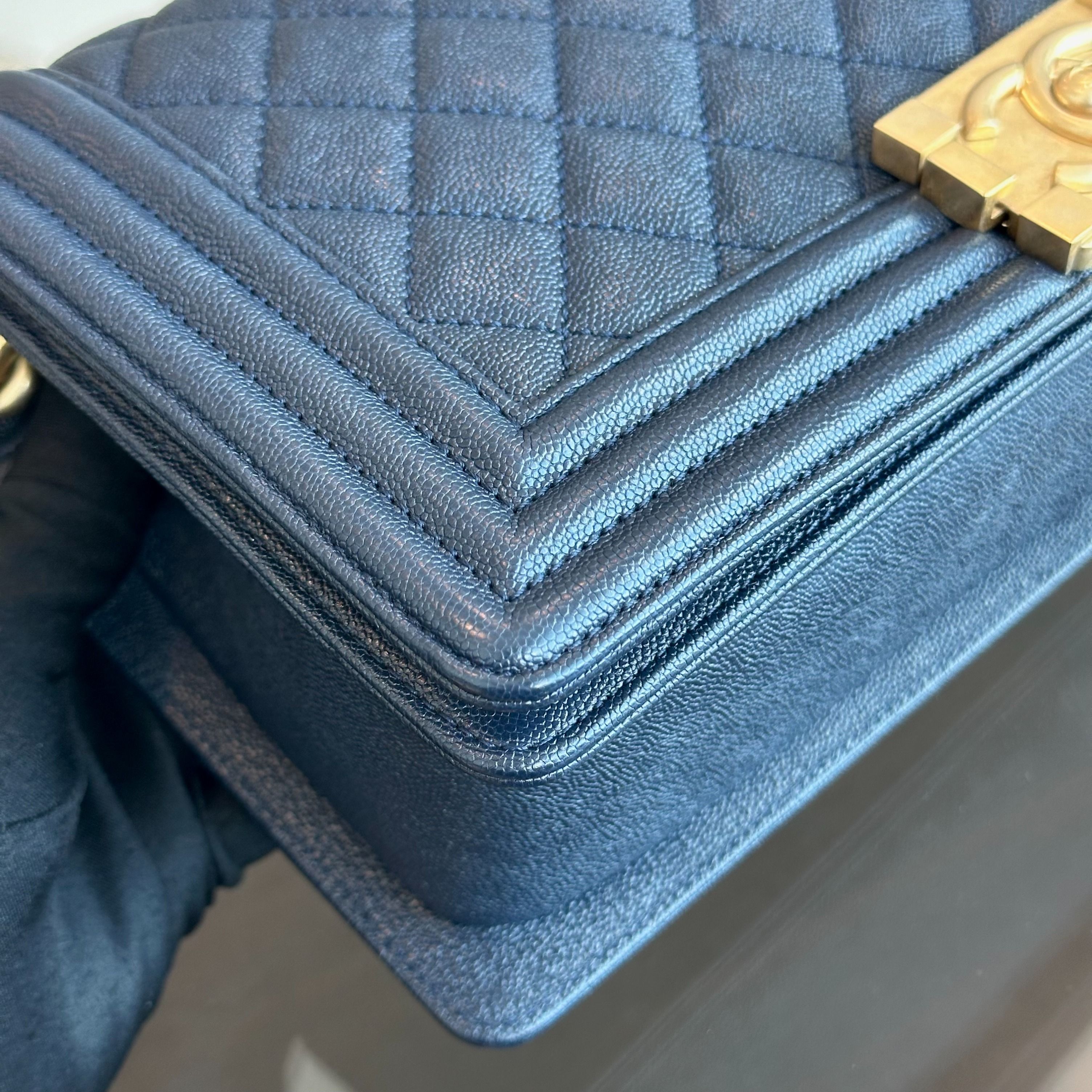 *Receipt, Full Set, Like New, 2019* Chanel Boy Caviar Old Medium 25CM Quilted Leboy Dark Blue GHW No 27 - Luxury Evermore