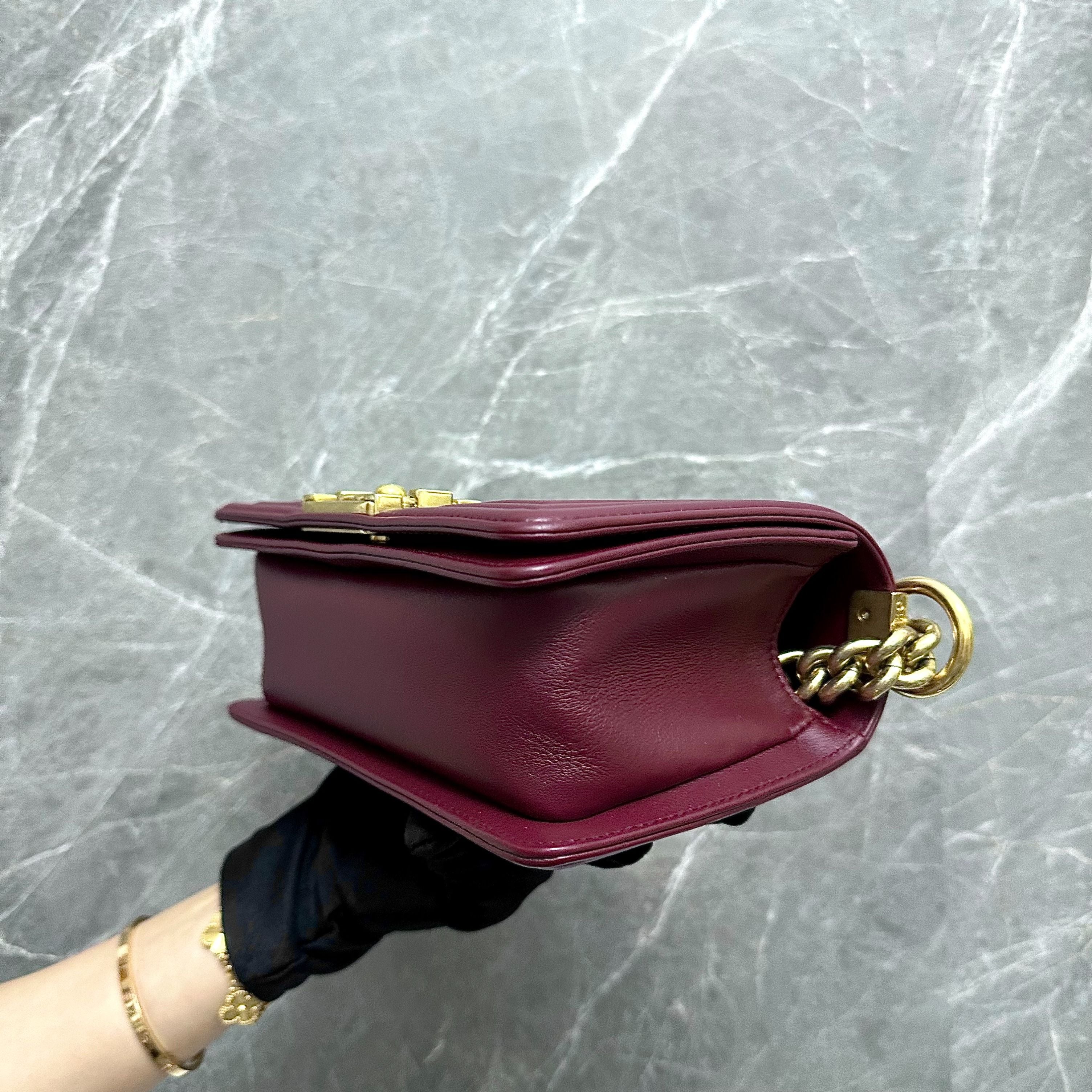 *Receipt Full Set, Like New* Chanel Boy Small Lambskin Burgundy GHW No 23 - Luxury Evermore