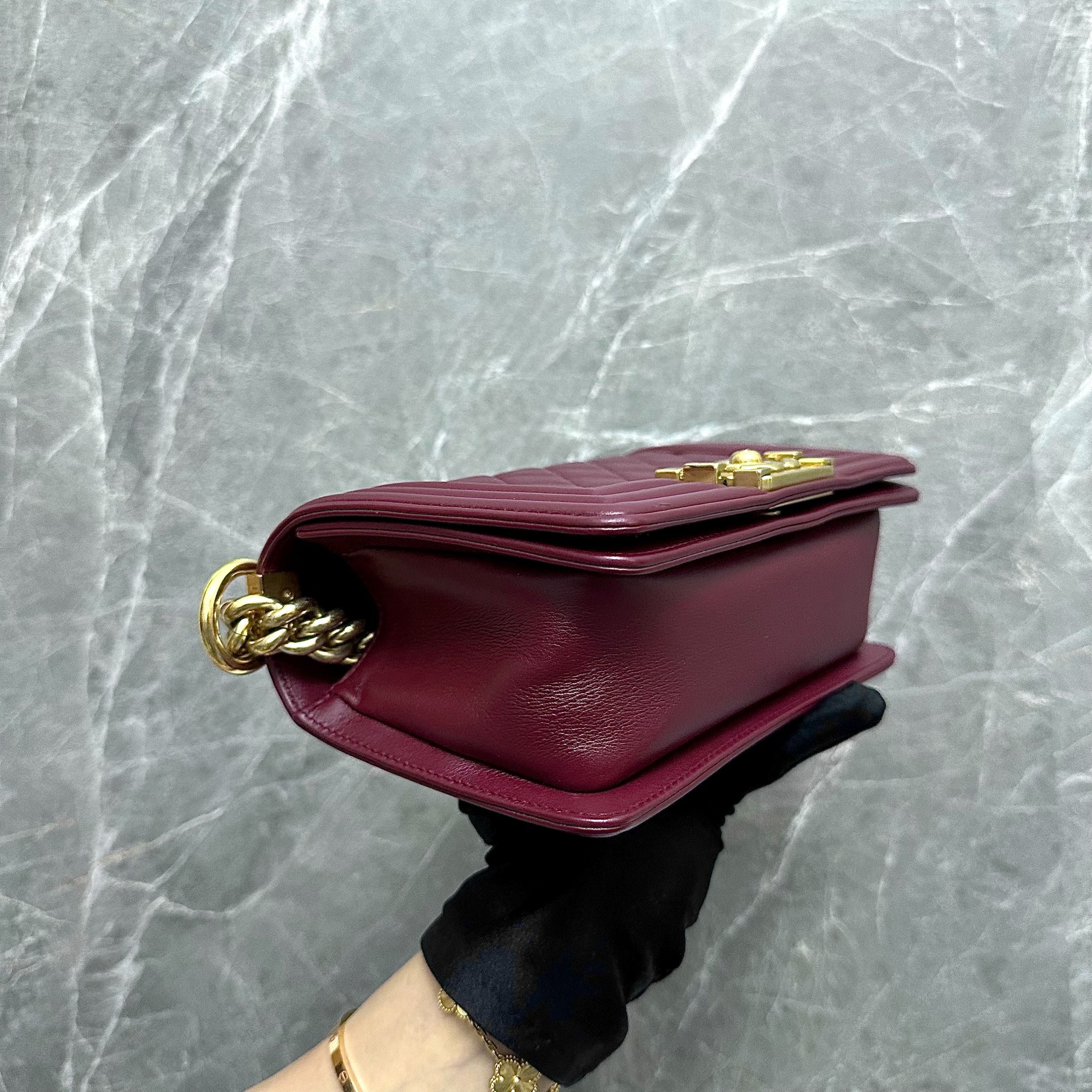 *Receipt Full Set, Like New* Chanel Boy Small Lambskin Burgundy GHW No 23 - Luxury Evermore