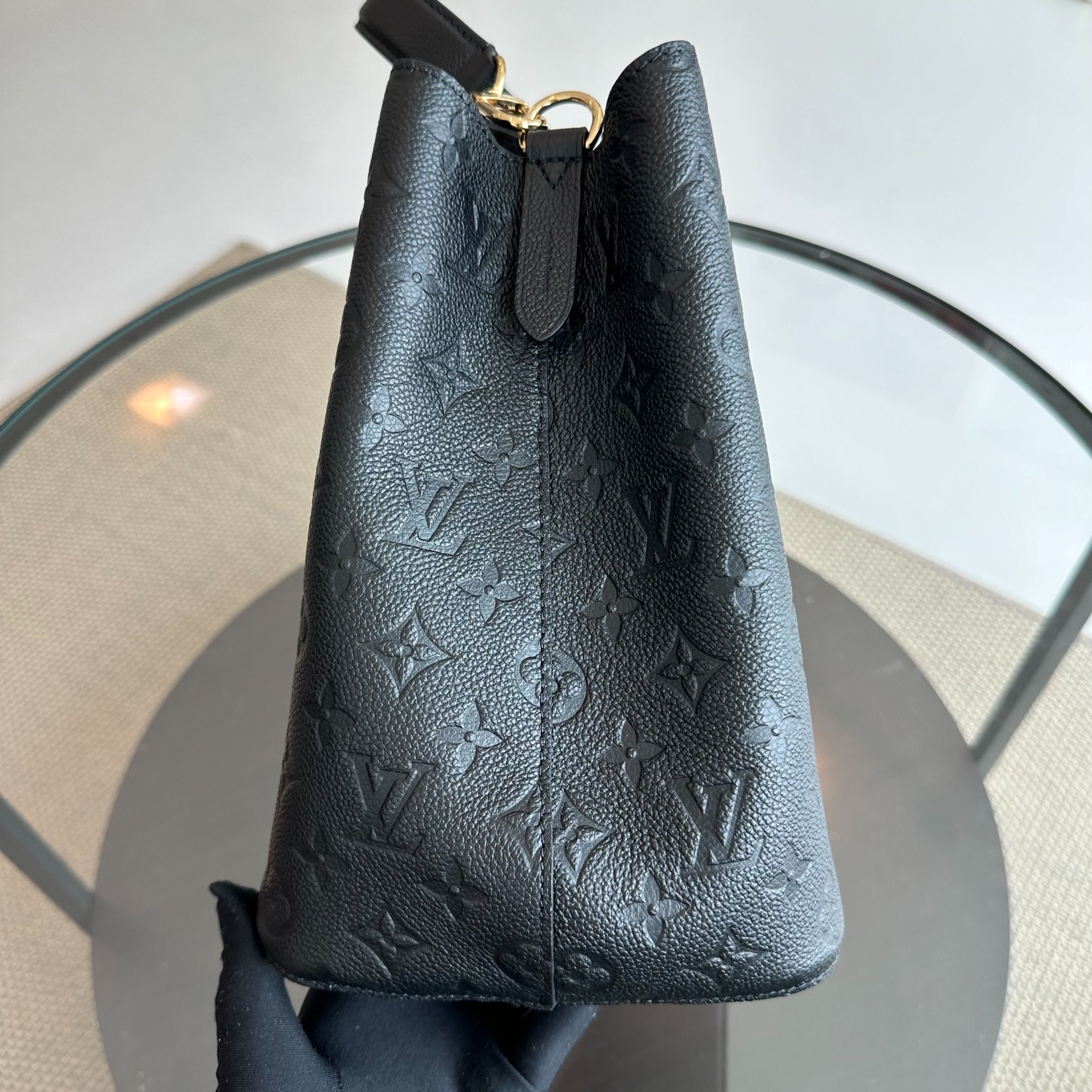 *Receipt* Louis Vuitton LV NeoNoe MM Monogram Empreinte Leather Black Bucket Shoulder Bag - Luxury Evermore