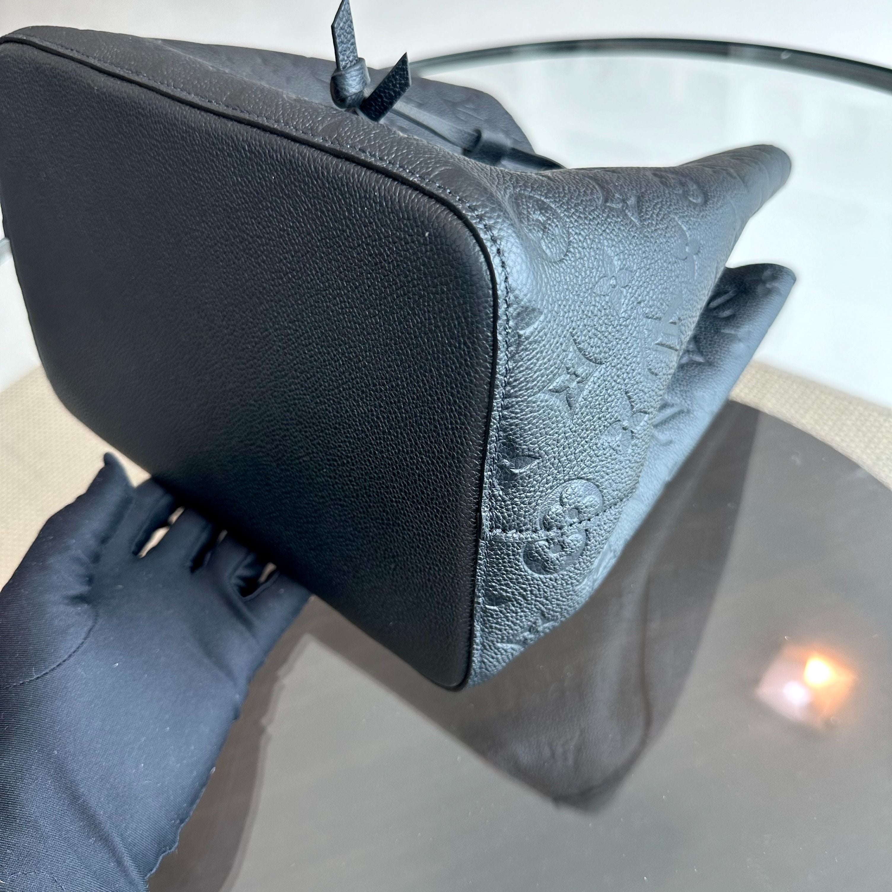 *Receipt* Louis Vuitton LV NeoNoe MM Monogram Empreinte Leather Black Bucket Shoulder Bag - Luxury Evermore