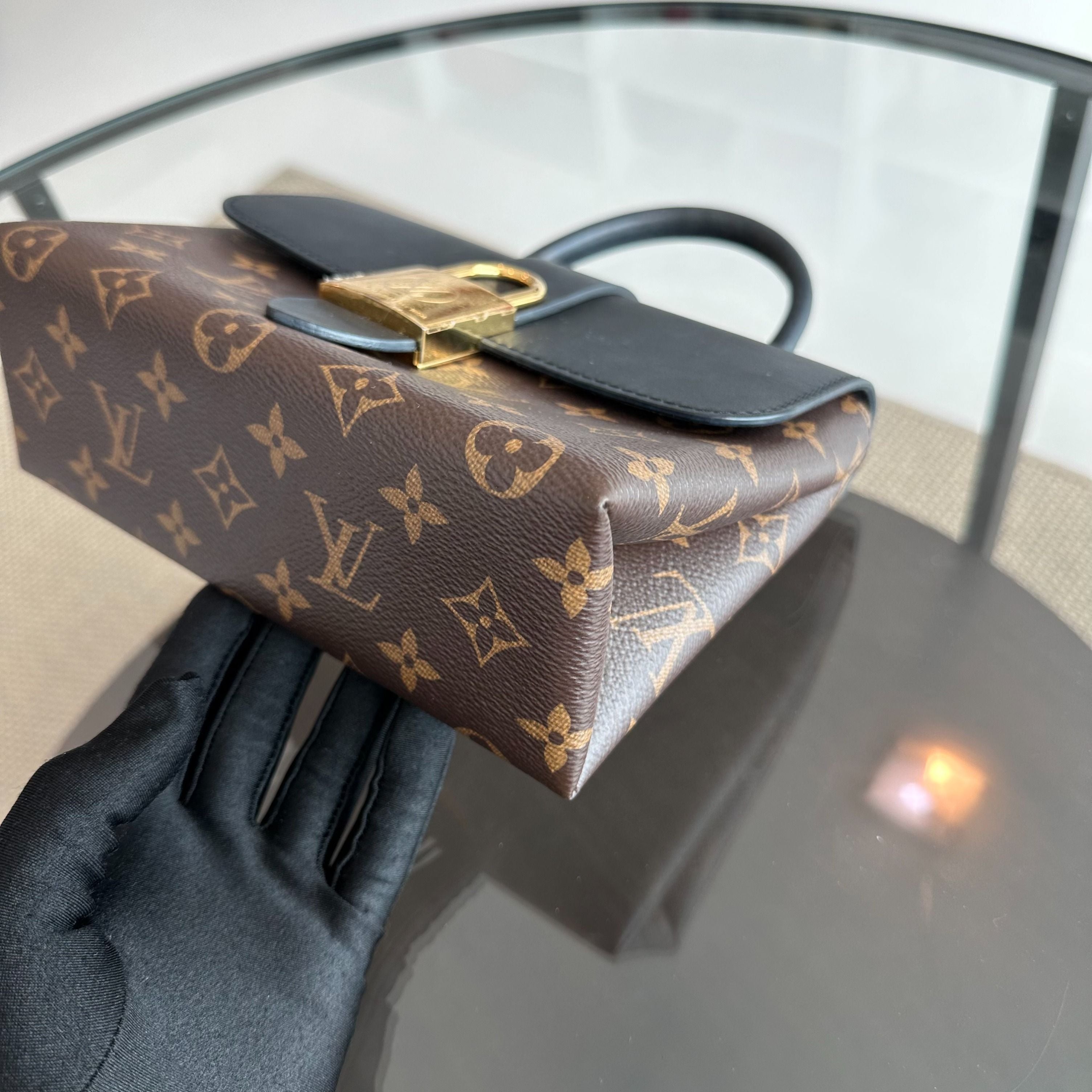 *Receipt* LV Louis Vuitton Locky BB Monogram Noir Cross Body Bag - Luxury Evermore