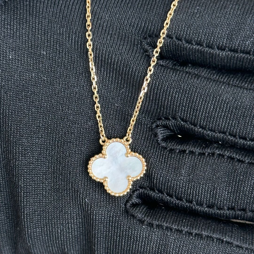 *Receipt, Cert* Van Cleef & Arpels Vintage Alhambra Necklace