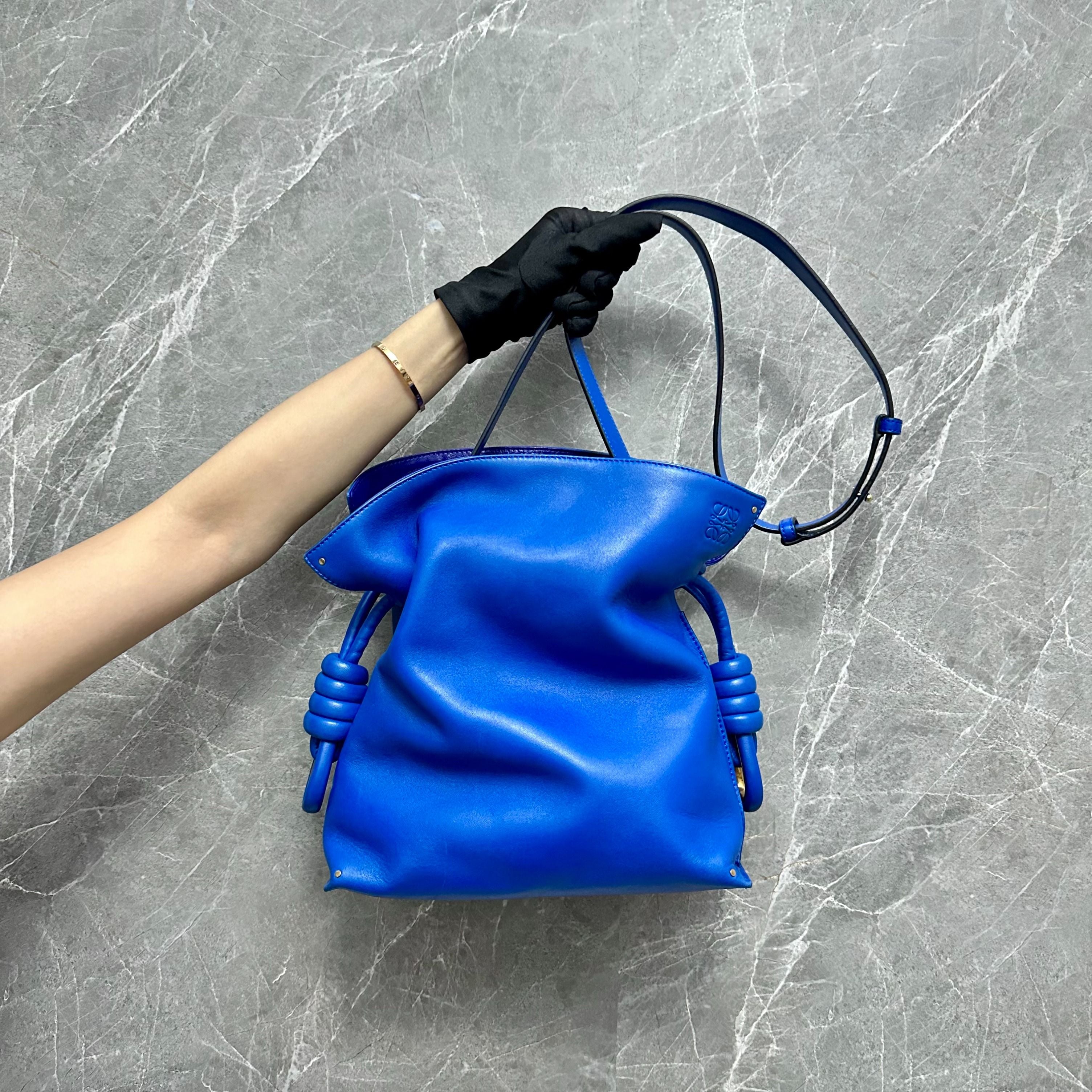 *RTP $3290* Loewe Flamenco Knot Blue Shoulder Bag - Luxury Evermore