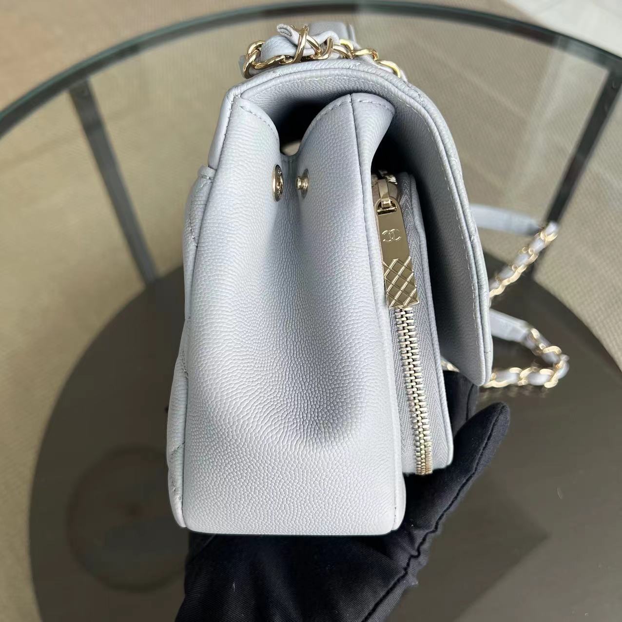 *Unused, 2020* Chanel Caviar Medium Business Affinity 23CM Quilted Calfskin Grey Gray GHW No 29 - Luxury Evermore