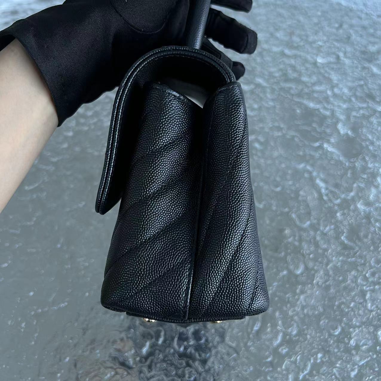 *Unused* Chanel Caviar Coco Handle Small Chevron Calfskin Black LGHW No 29 - Luxury Evermore