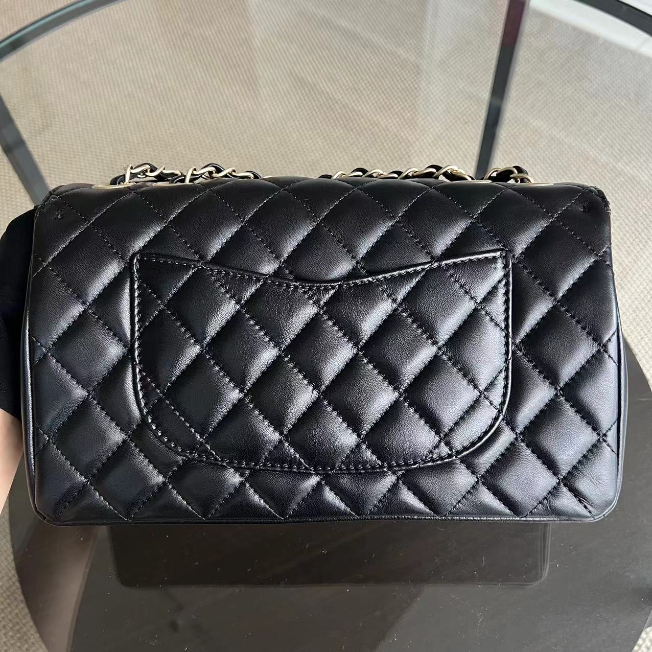 *Unused, Full Set Receipt* Chanel Chic Flap Medium 26CM Quilted Lambskin Black Golden Hardware Series 21 - Luxury Evermore