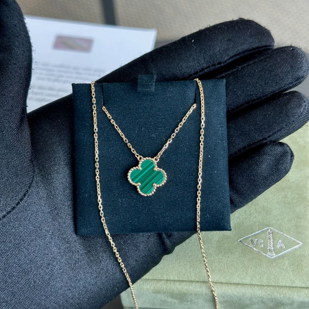 VCA Van Cleef & Arpels Vintage Alhambra Malachite 18K Yellow Gold Pendant - Luxury Evermore