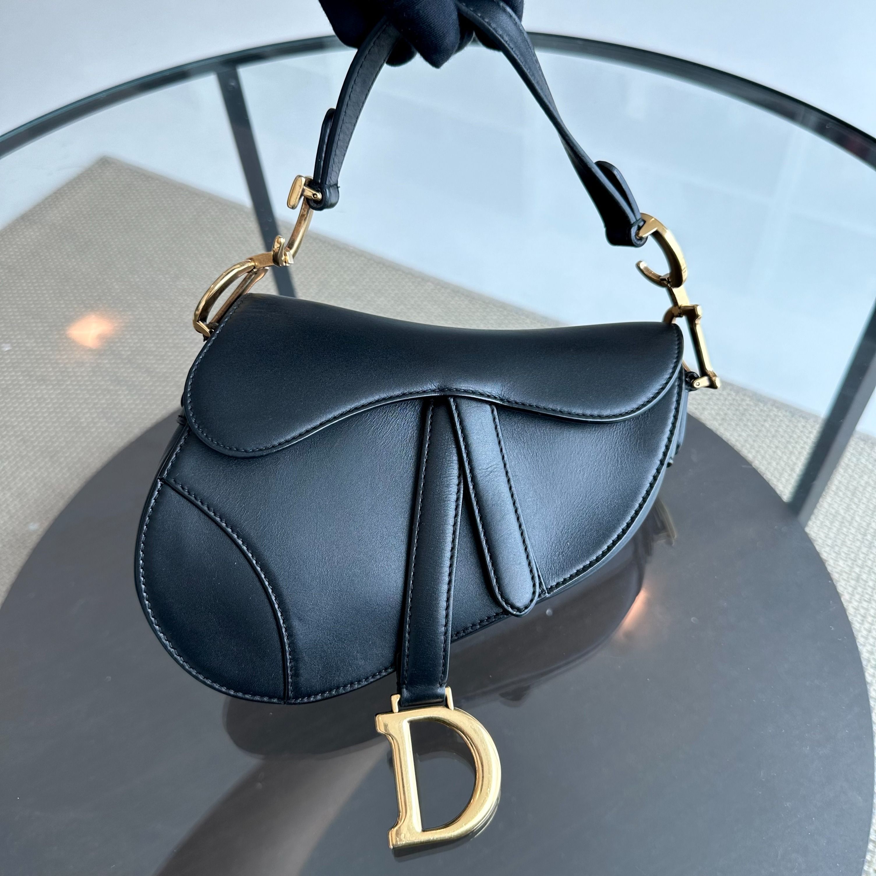 *With Strap* Dior Saddle Small 21CM Smooth Calfskin Black GHW Shoulder Bag - Luxury Evermore